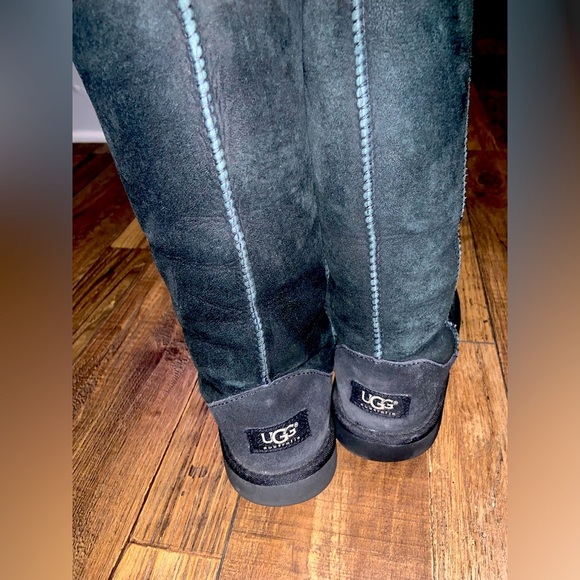Y2k black knee high black uggs designer 200$ fall winter lamb fur boho - Picture 2 of 7